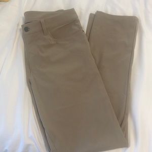 Lululemon men’s ABC pants classic - size 30